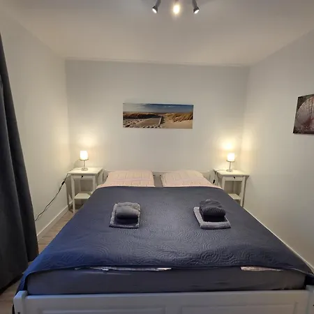 Halligweg 19 - Seehund Whg3 *